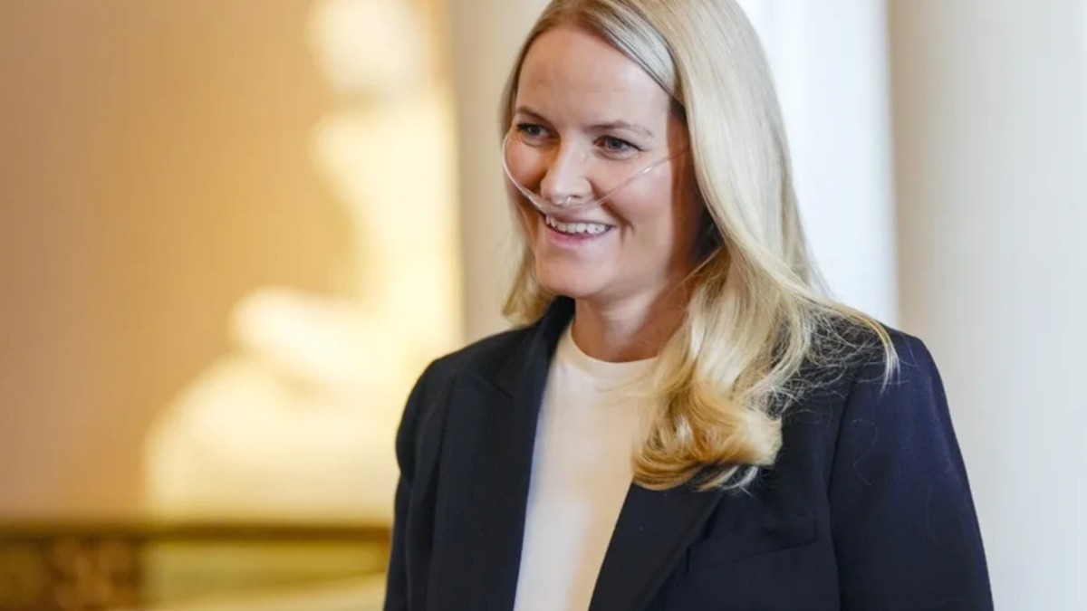 Mette-Marit, fuera de juego hasta 2027: la reina de Noruega prioriza su salud tras el trasplante
