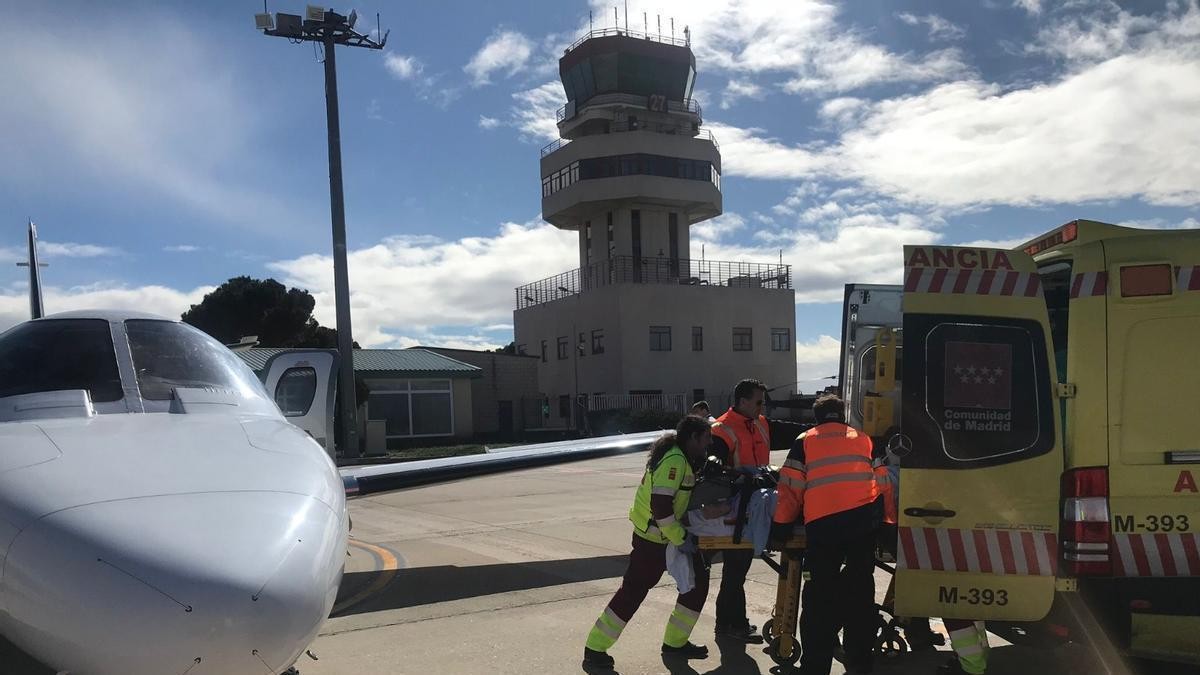 25 años volando con vidas a bordo: el piloto que llevó órganos a cientos de pacientes